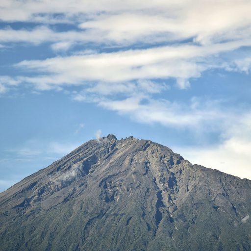 mount-meru